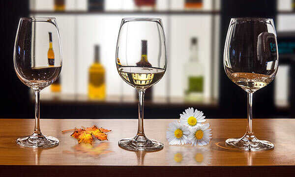 Kieliszki do wina - jakie kieliszki wybrać